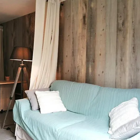 Apartment Agde, 1 Piece, 2 Personnes - Fr-1-769-6 Agde